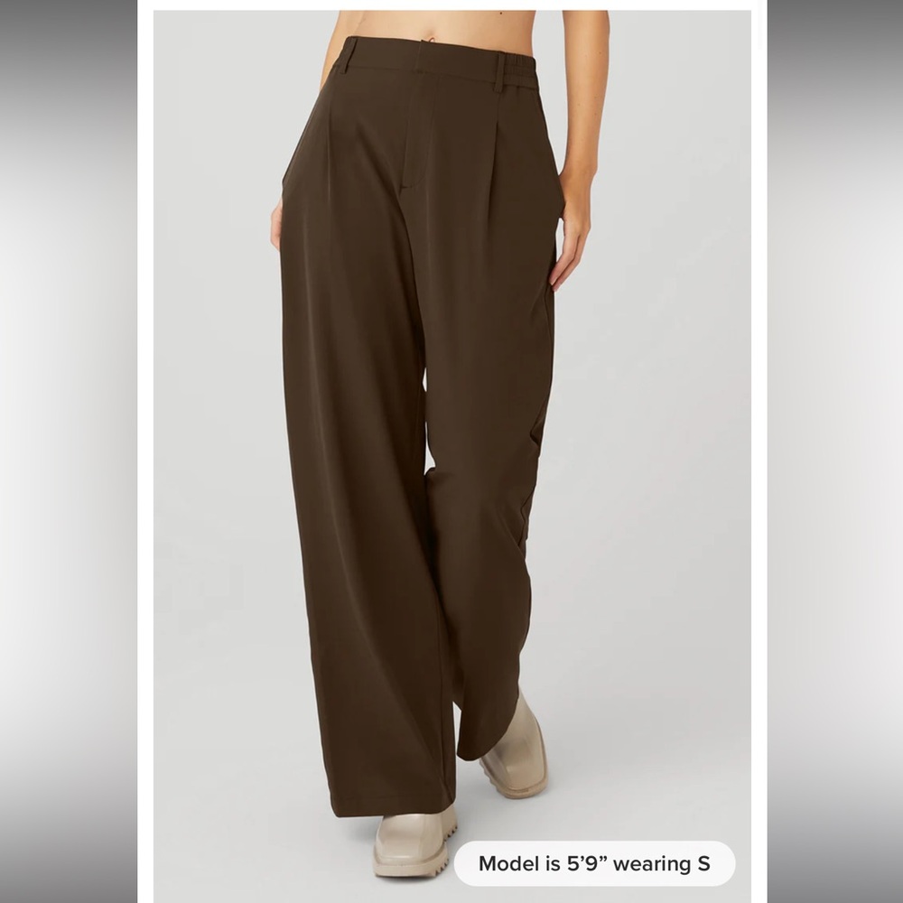 Alo High Pursuit Trouser in Espresso
